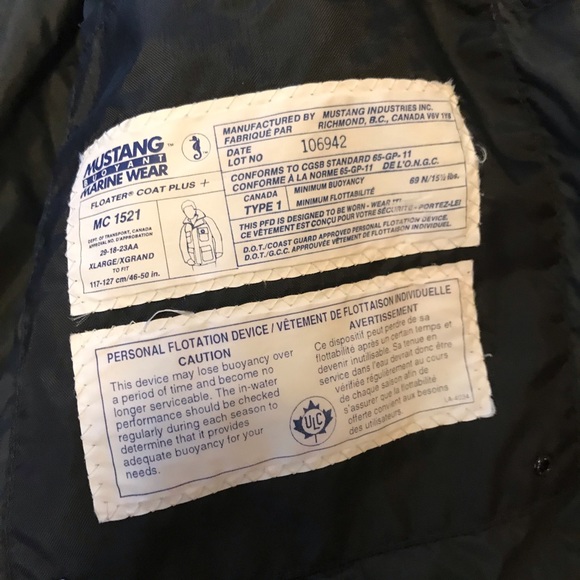 Mustang Survival Yellow Coat Jacket And Overalls Sz XL - Picture 9 of 16